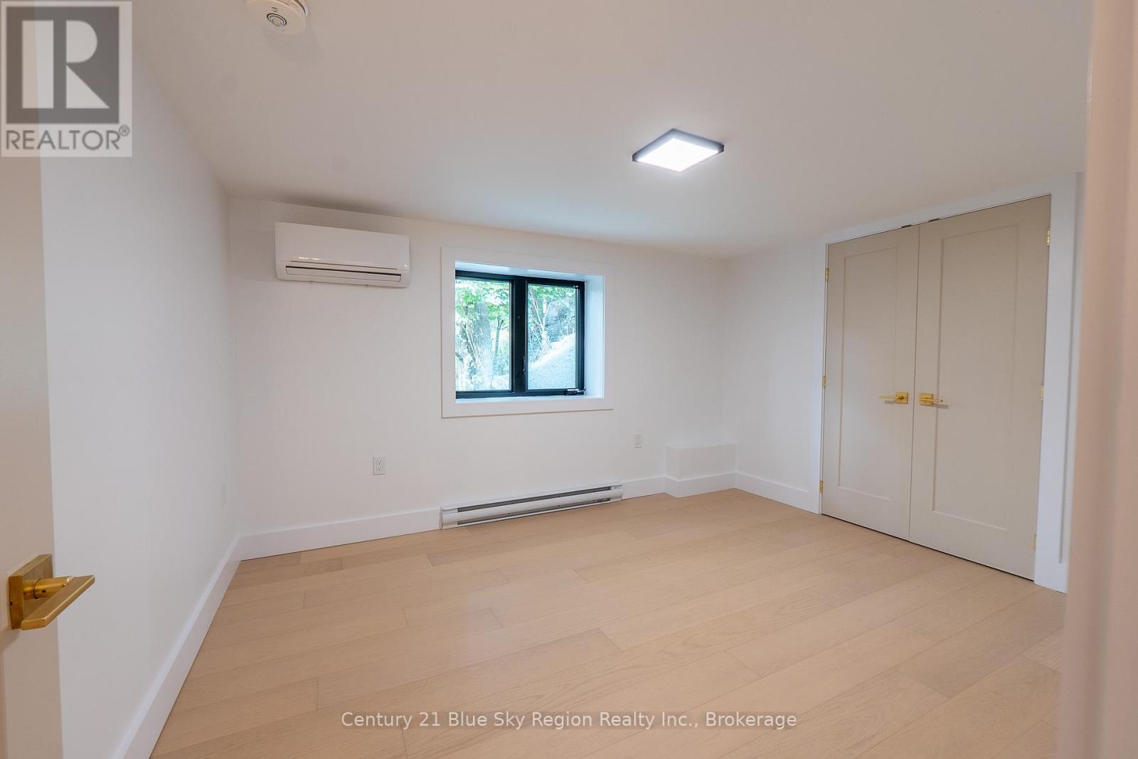 1951 E Peninsula Road, North Bay, Ontario  P1B 8G4 - Photo 13 - X12336553