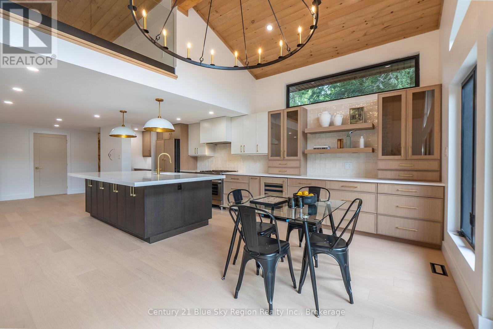 1951 E Peninsula Road, North Bay, Ontario  P1B 8G4 - Photo 26 - X12336553