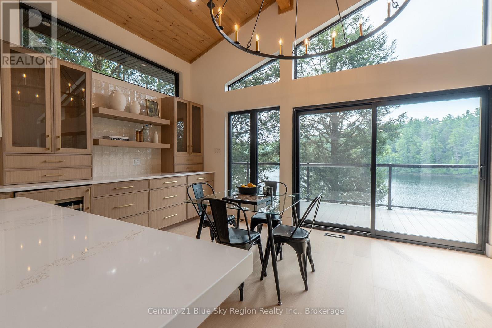 1951 E Peninsula Road, North Bay, Ontario  P1B 8G4 - Photo 32 - X12336553