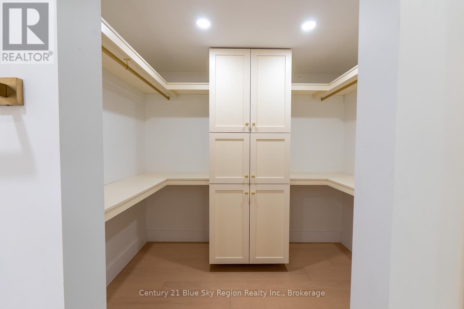 1951 E Peninsula Road, North Bay, Ontario  P1B 8G4 - Photo 42 - X12336553