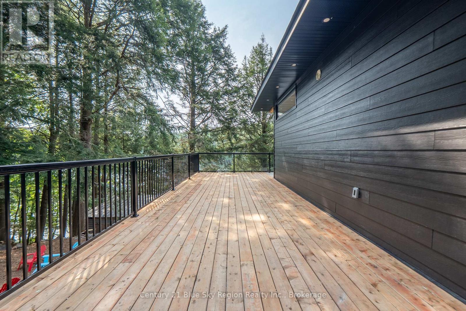 1951 E Peninsula Road, North Bay, Ontario  P1B 8G4 - Photo 50 - X12336553