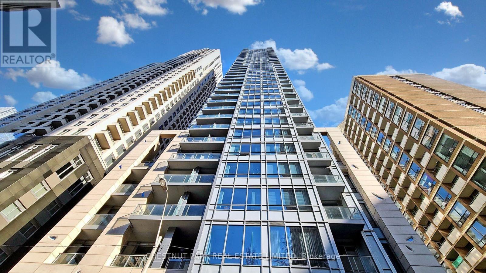 1204 - 21 Balmuto Street, Toronto, Ontario  M4G 1S5 - Photo 1 - C12312413