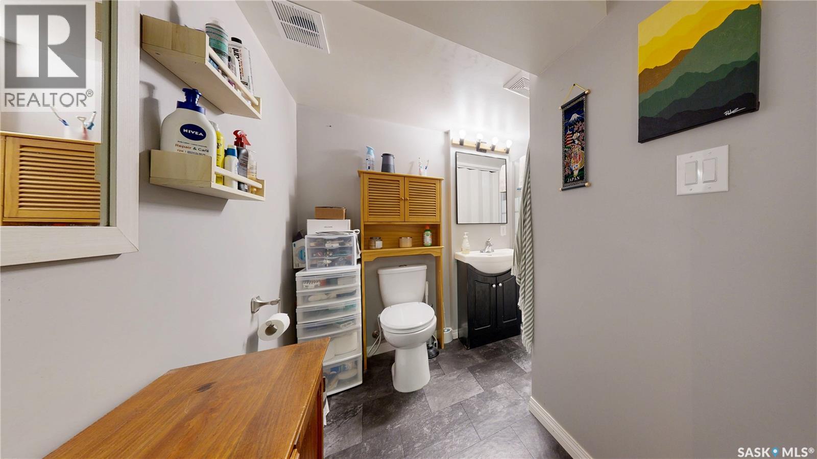 1018 Dewdney Avenue E, Regina, Saskatchewan  S4N 0C8 - Photo 28 - SK015239