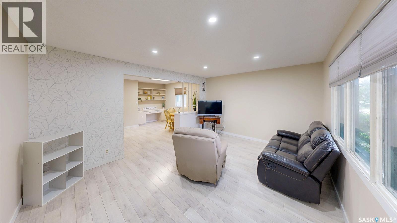 1018 Dewdney Avenue E, Regina, Saskatchewan  S4N 0C8 - Photo 4 - SK015239