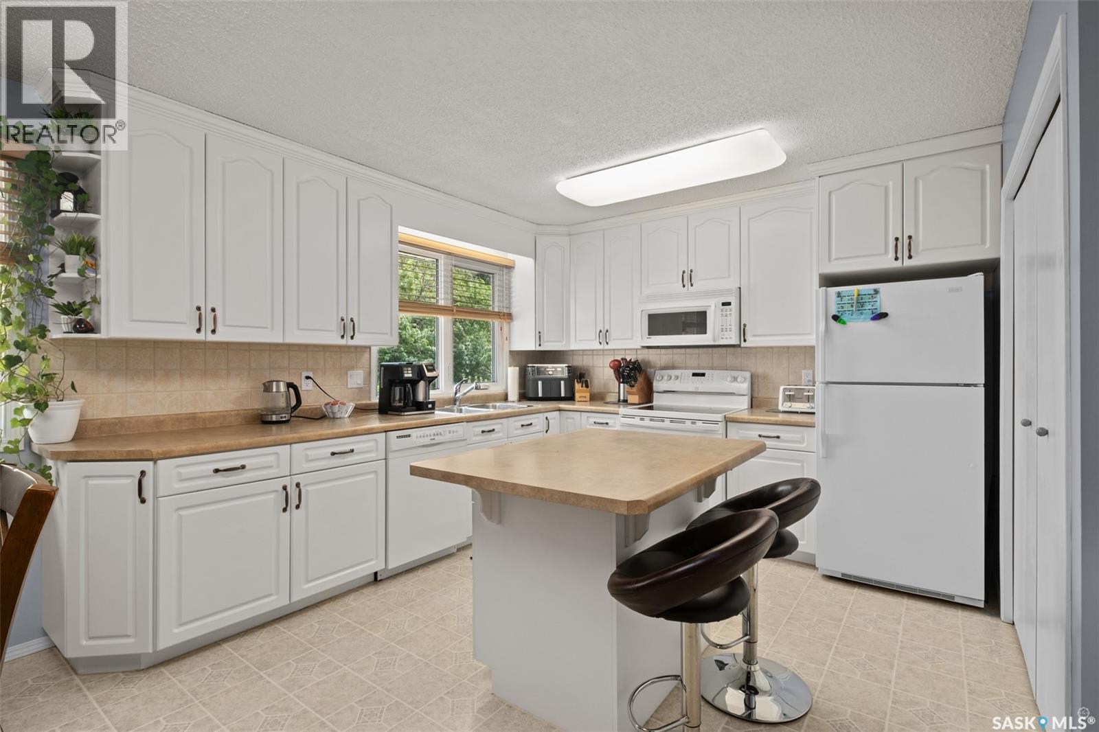 2474 15th Avenue E, Prince Albert, Saskatchewan  S6V 6J1 - Photo 8 - SK015222