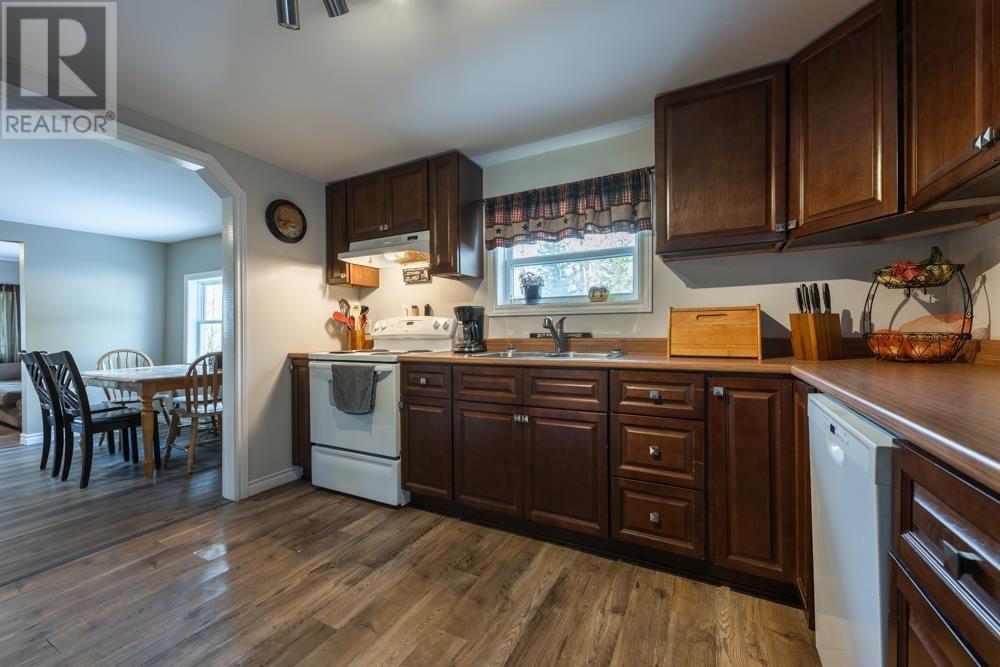 1736 Highway 277, Carrolls Corner, Nova Scotia  B0N 1Y0 - Photo 9 - 202426465