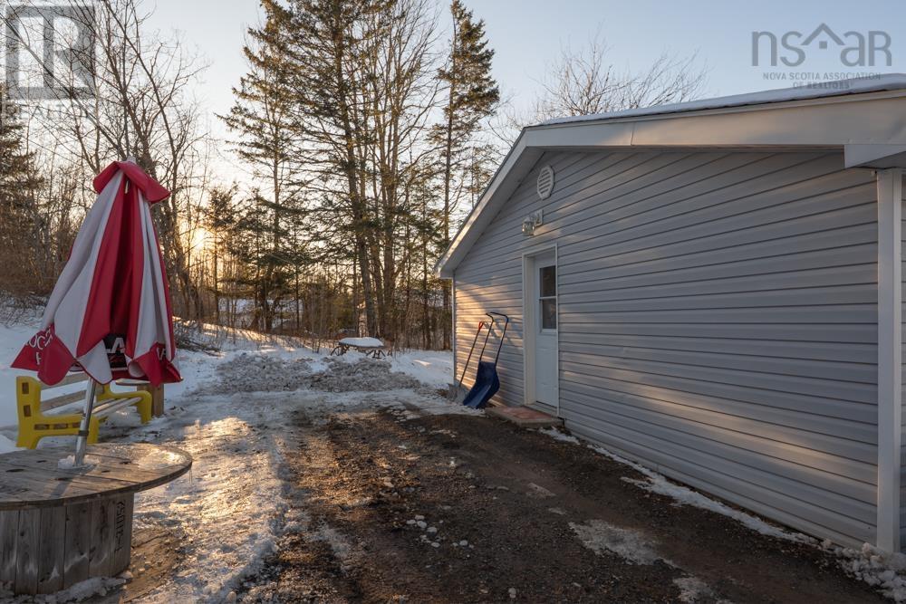 1736 Highway 277, Carrolls Corner, Nova Scotia  B0N 1Y0 - Photo 4 - 202426465
