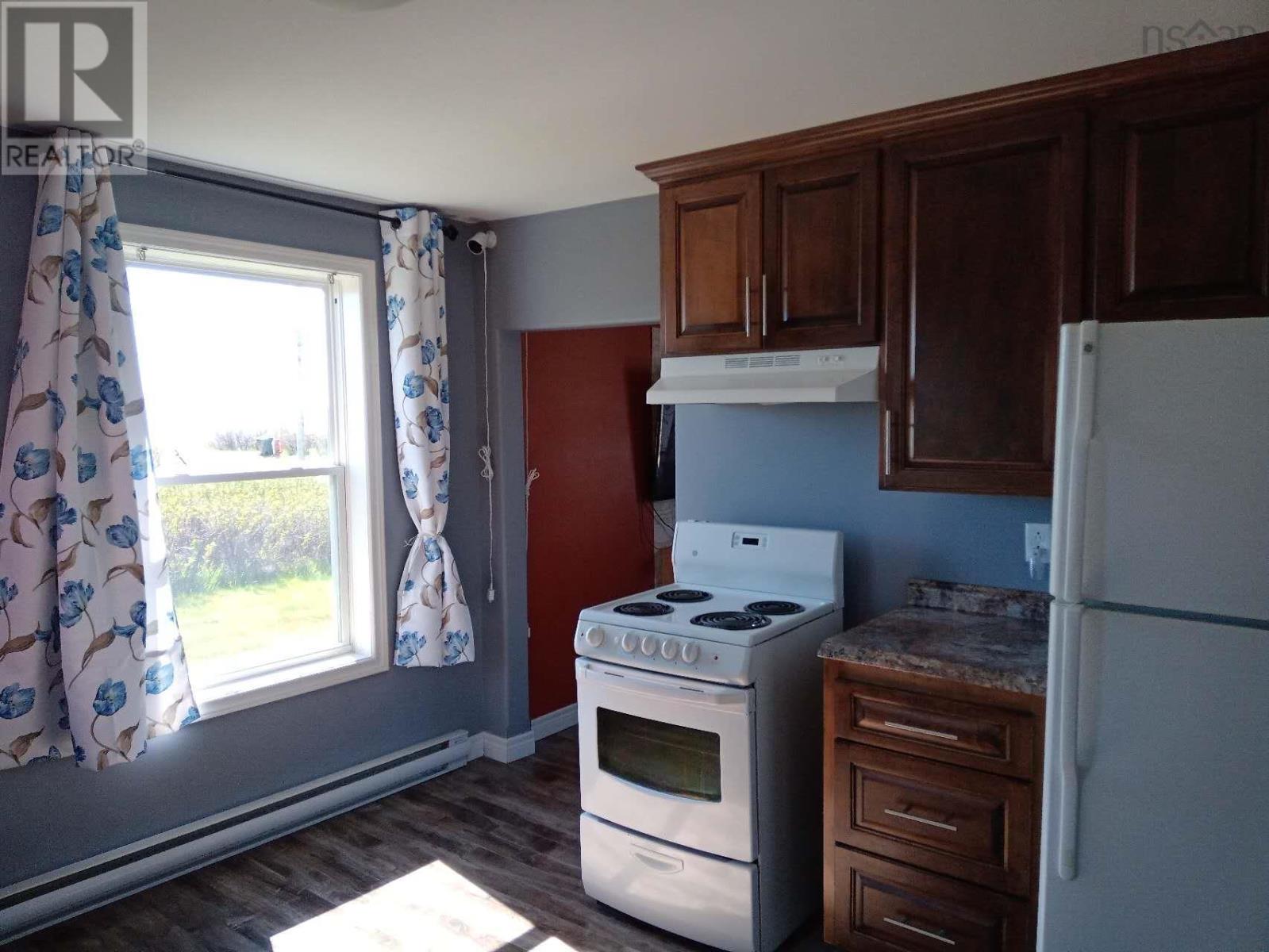 33 Howe Street, Glace Bay, Nova Scotia  B1A 5K4 - Photo 5 - 202513164