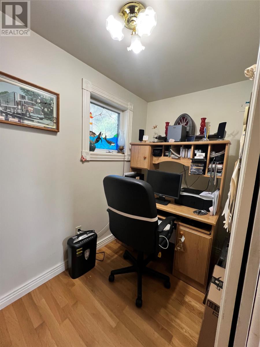 60 Main Road, Broad Cove, Newfoundland & Labrador   - Photo 16 - 1289017