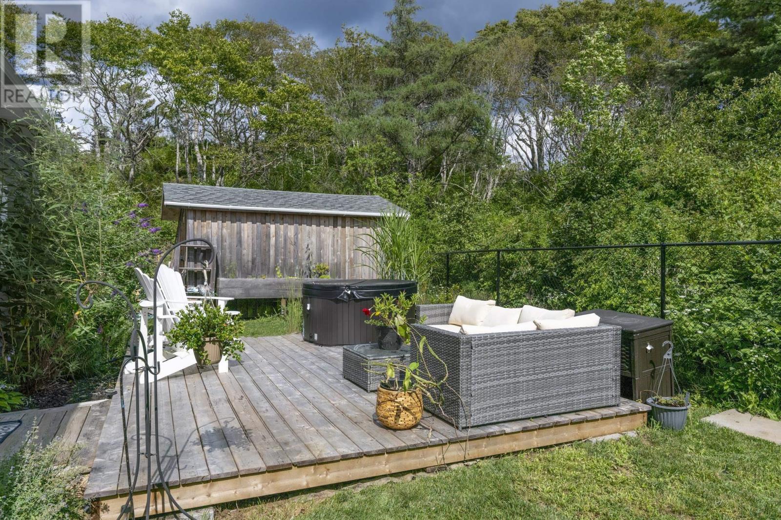 222 Adams Street, Lunenburg, Nova Scotia  B0J 2C0 - Photo 36 - 202516111