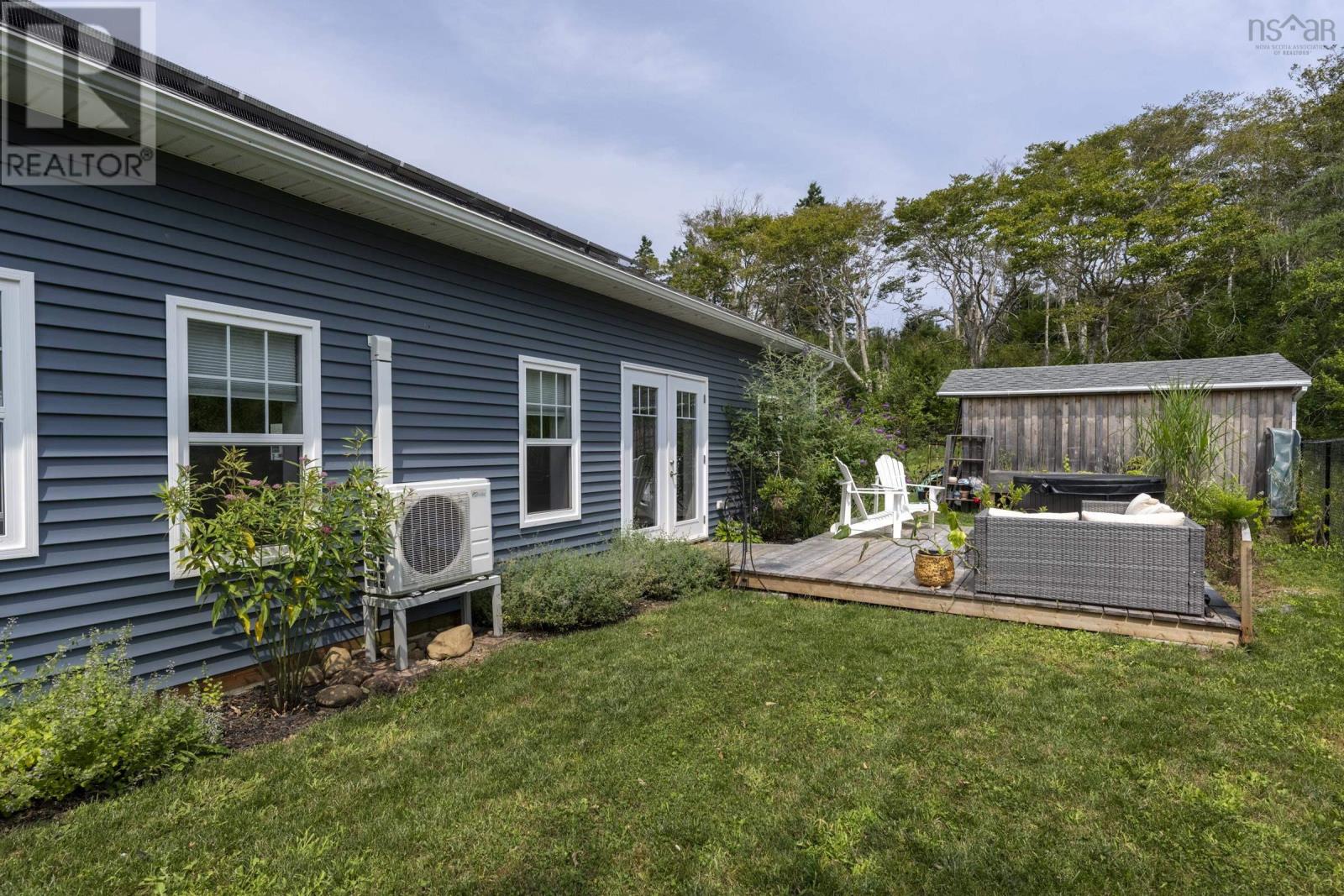 Property at 222 Adams Street image 4