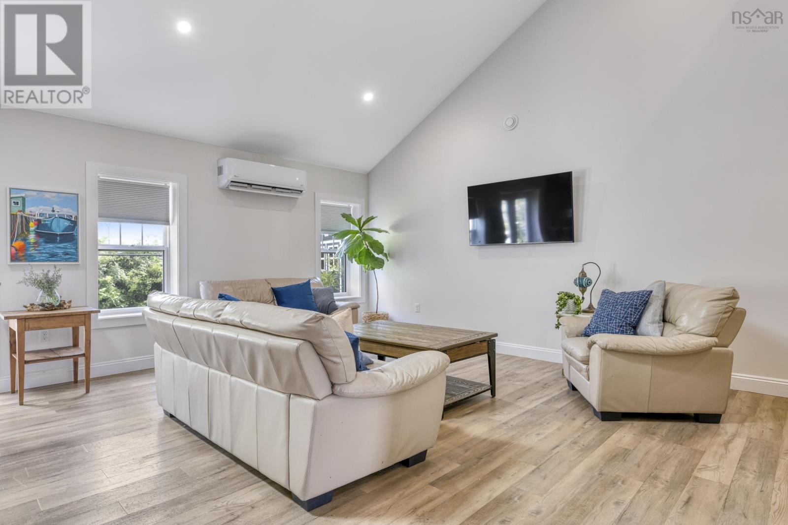 222 Adams Street, Lunenburg, Nova Scotia  B0J 2C0 - Photo 12 - 202516111