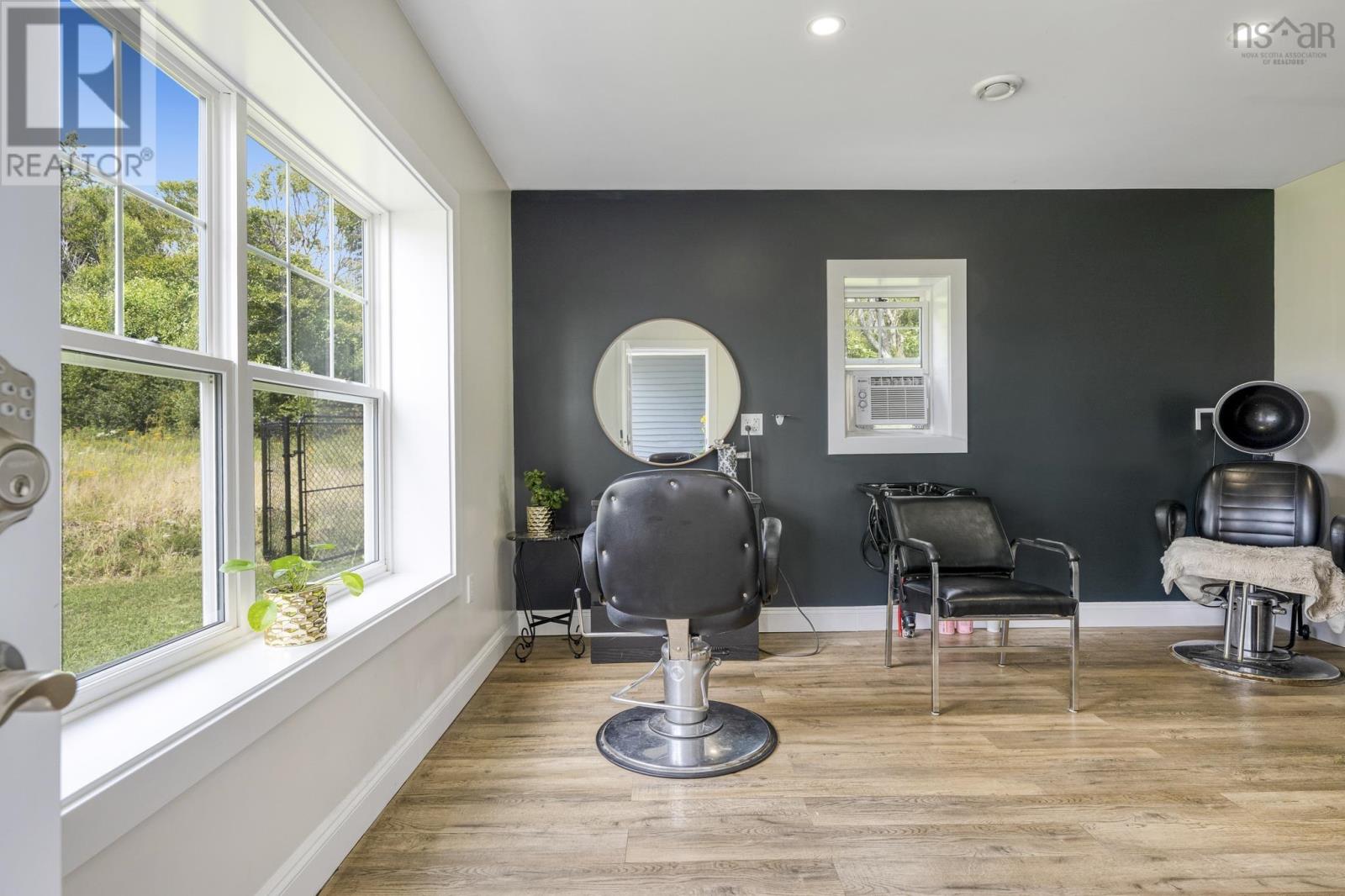 222 Adams Street, Lunenburg, Nova Scotia  B0J 2C0 - Photo 28 - 202516111