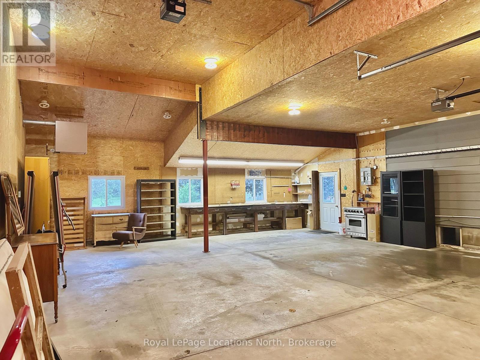 195 Aiken Street, Meaford, Ontario  N4L 1B3 - Photo 36 - X12251479
