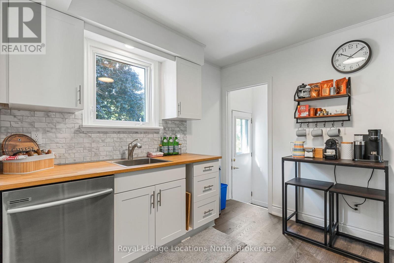 195 Aiken Street, Meaford, Ontario  N4L 1B3 - Photo 10 - X12251479