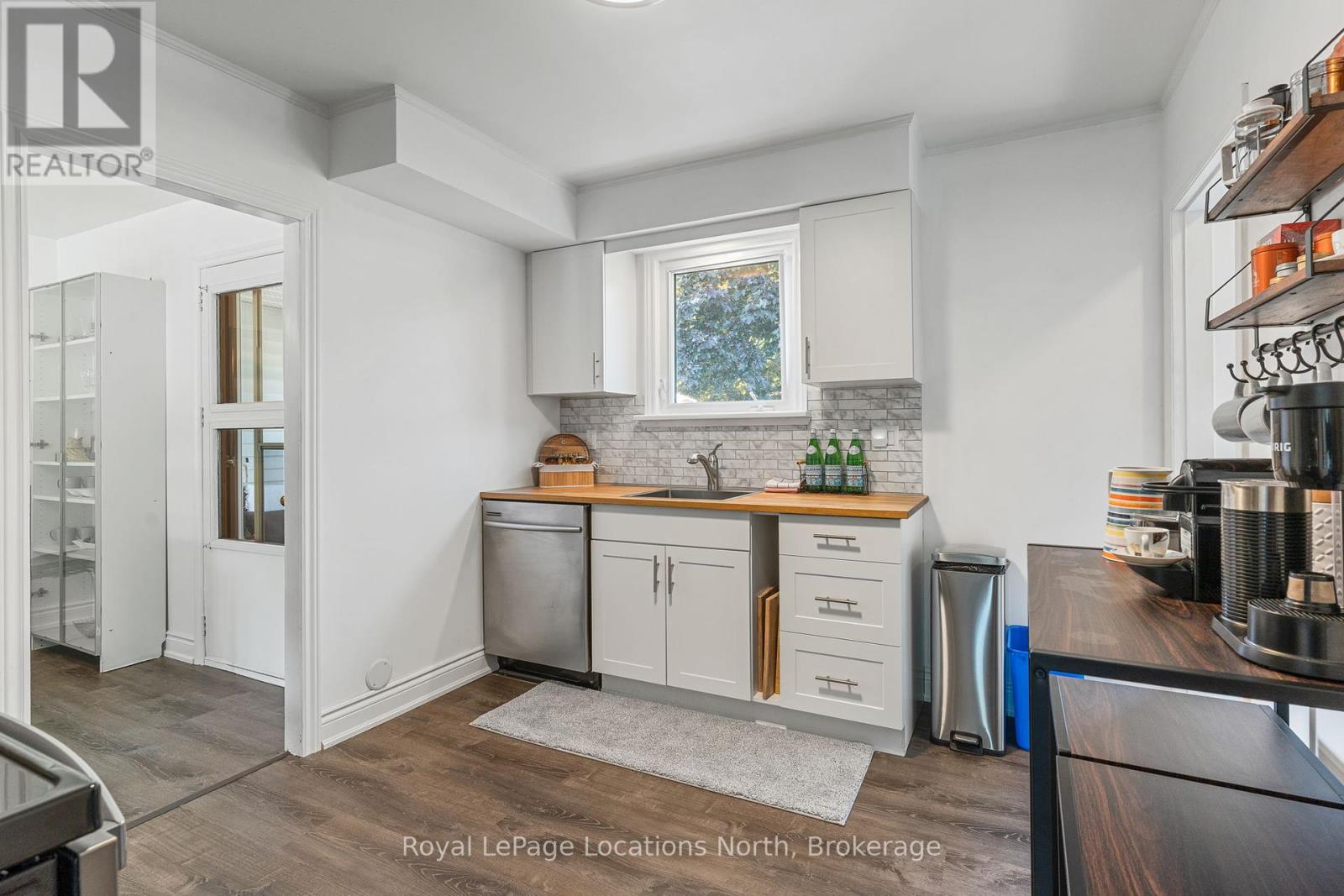 195 Aiken Street, Meaford, Ontario  N4L 1B3 - Photo 13 - X12251479