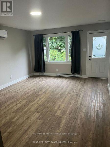 Main - 62 Wexford Avenue, London East, Ontario  N5V 1L9 - Photo 7 - X12336704