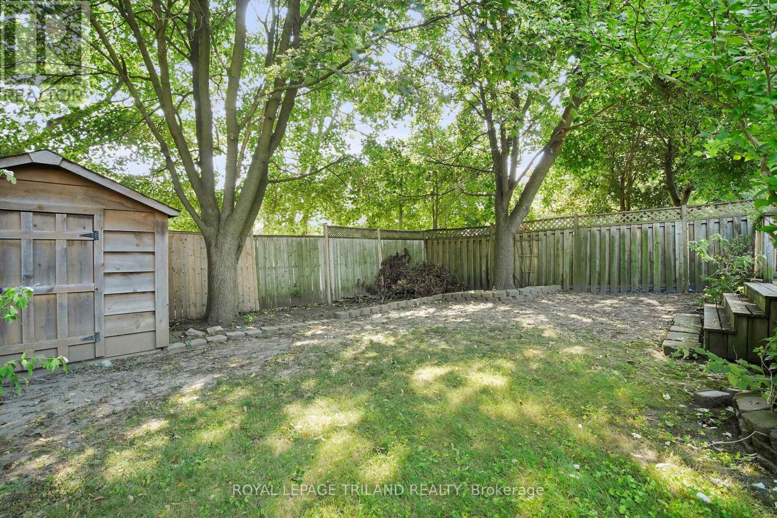 132 Ardsley Crescent, London North, Ontario  N6G 3W7 - Photo 26 - X12336734