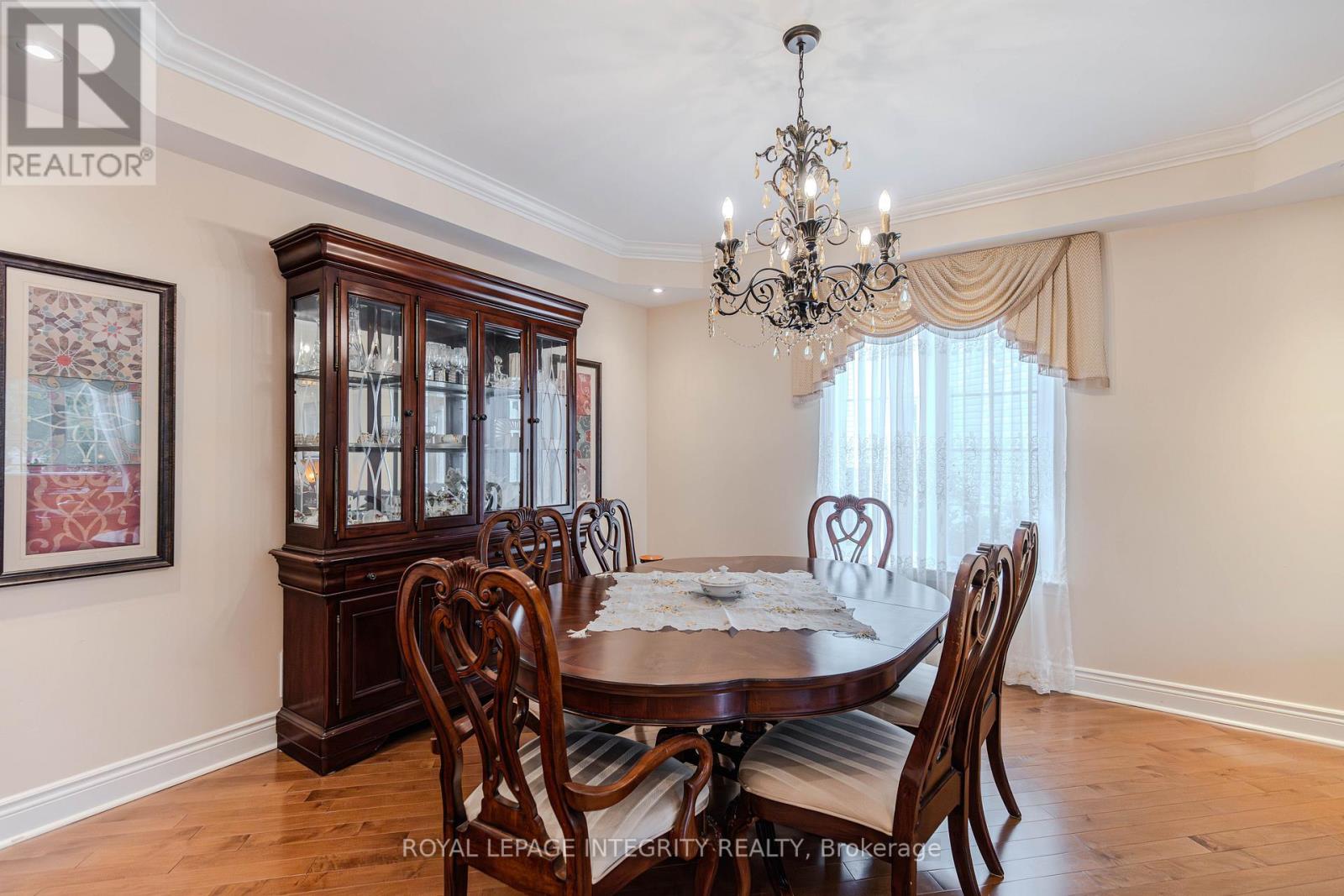313 Eckerson Avenue, Ottawa, Ontario  K2S 0K8 - Photo 8 - X12336745