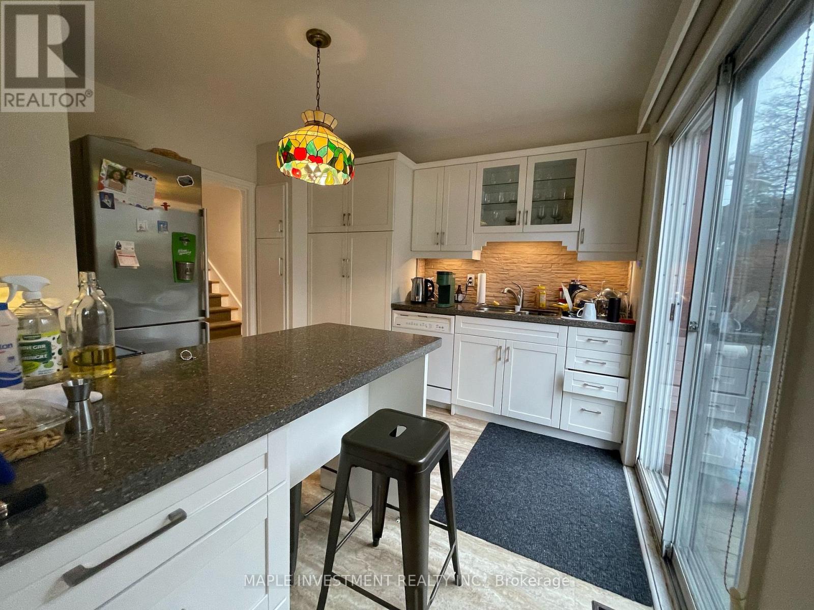70 Broadpath Road, Toronto, Ontario  M3C 2B5 - Photo 17 - C12336541