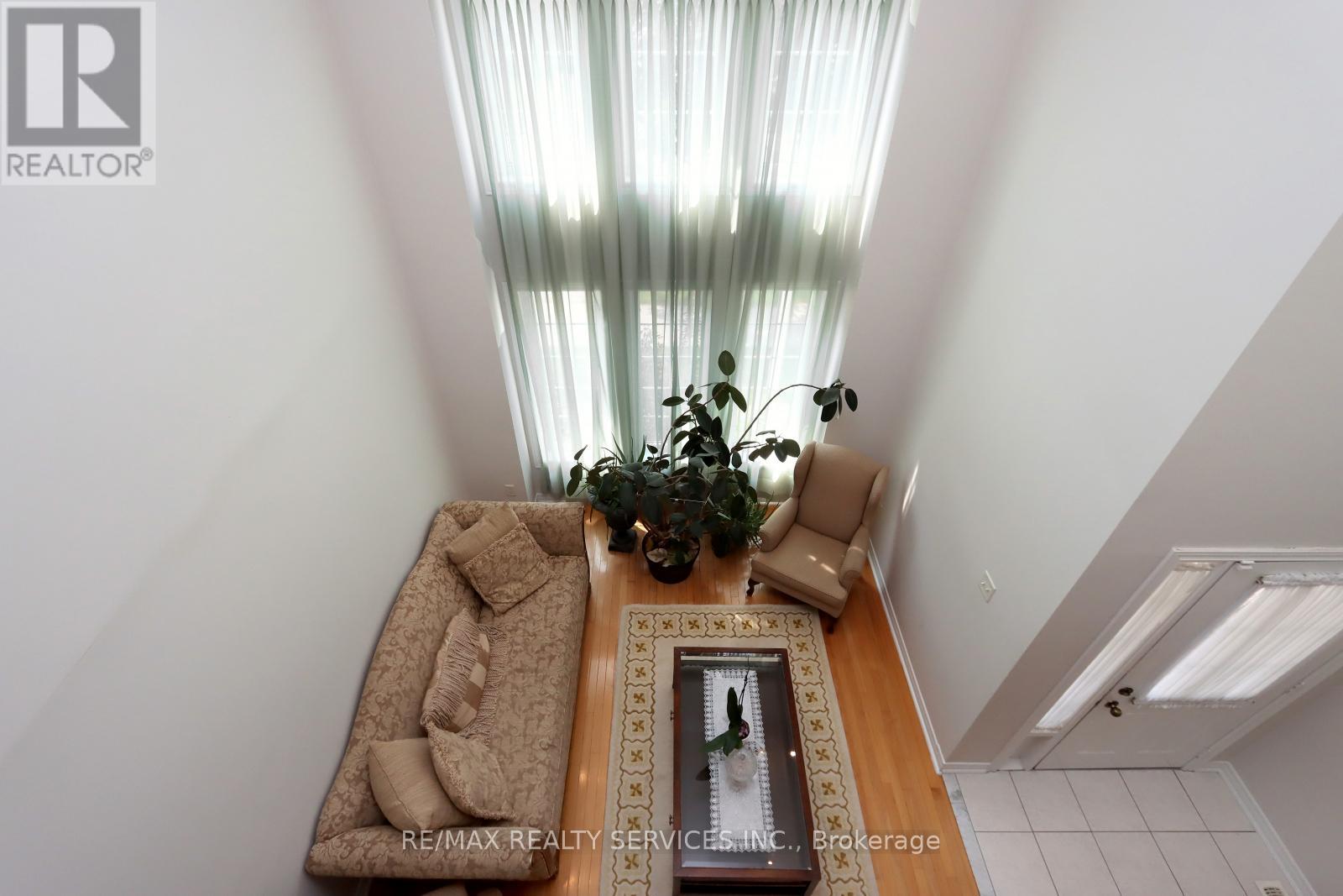 28 Hoile Drive, Ajax, Ontario  L1Z 1M7 - Photo 25 - E12336566