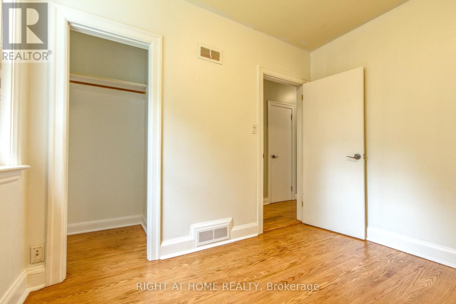 101 Eastville Avenue, Toronto, Ontario  M1M 2N8 - Photo 17 - E12336574