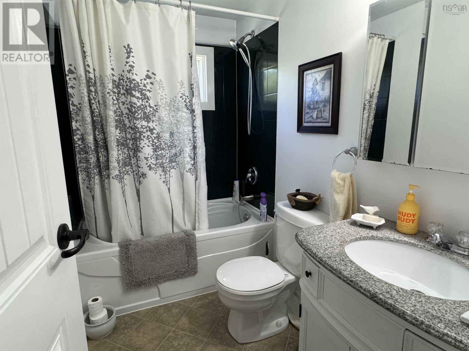 40 Sharmac Drive, Maclellan's Brook, Nova Scotia  B2H 5C7 - Photo 15 - 202520194