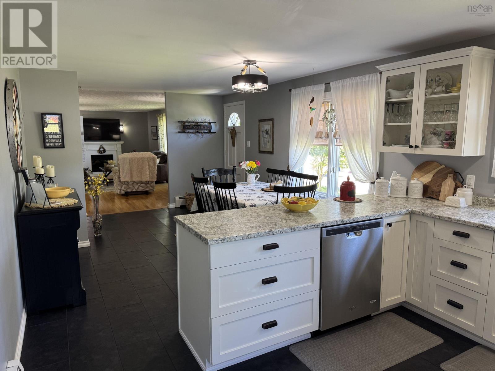 40 Sharmac Drive, Maclellan's Brook, Nova Scotia  B2H 5C7 - Photo 3 - 202520194