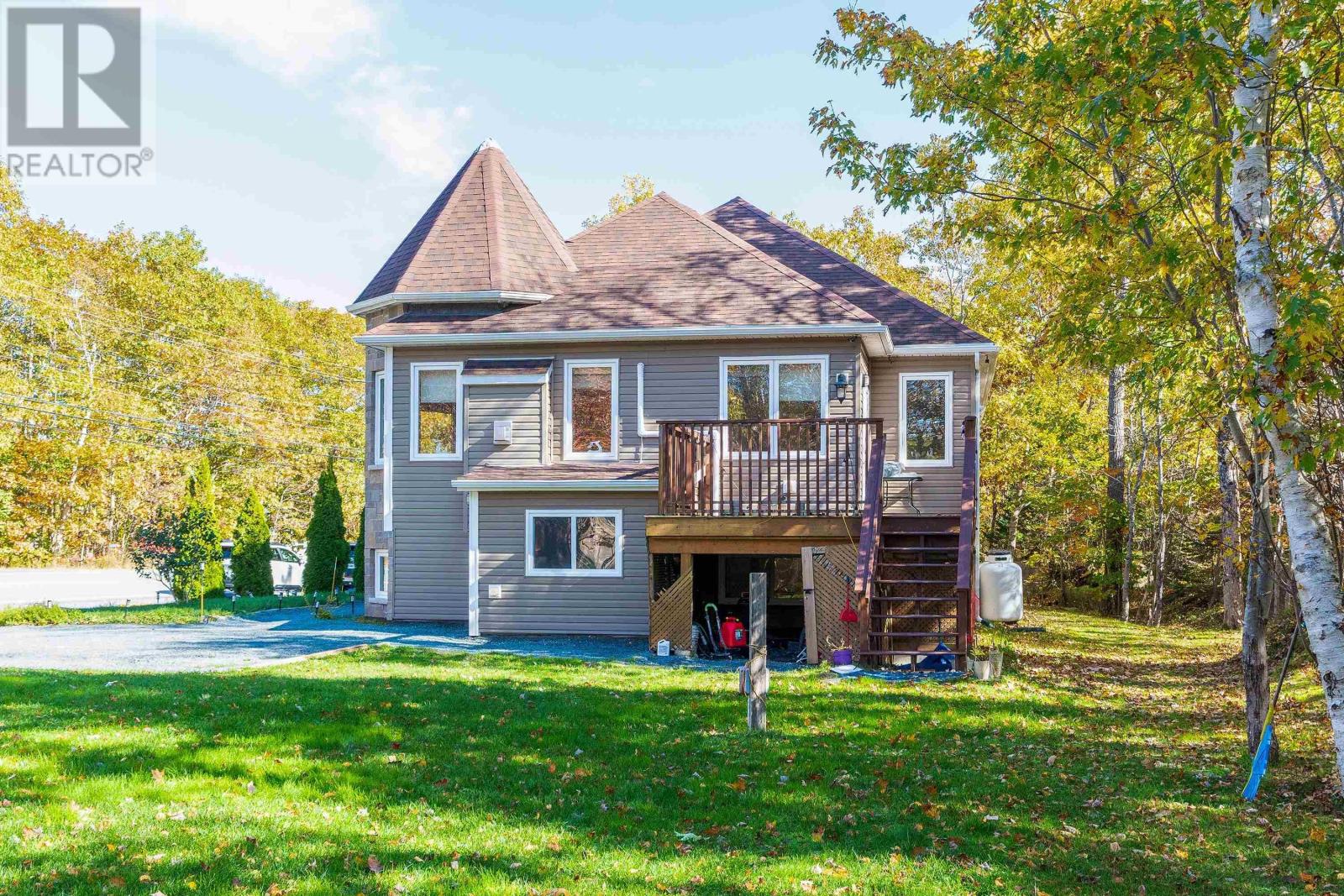 2706 St. Margaret's Bay Road, Timberlea, Nova Scotia  B3T 0G7 - Photo 2 - 202520221