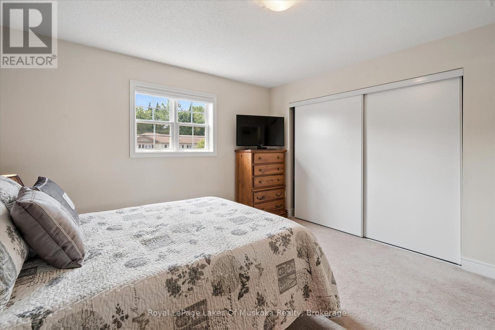 39 Little Ryan's Way, Bracebridge, Ontario  P1L 0C3 - Photo 12 - X12336688