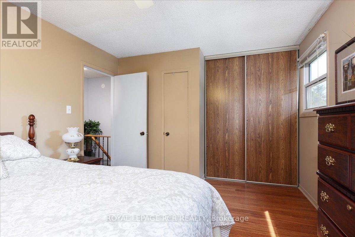86 Princess Street, East Gwillimbury, Ontario  L0G 1M0 - Photo 18 - N12336591