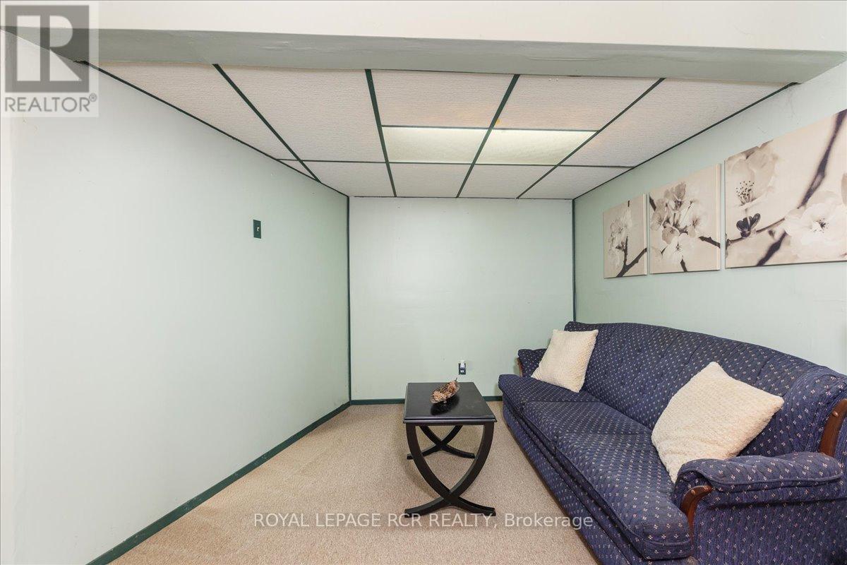 86 Princess Street, East Gwillimbury, Ontario  L0G 1M0 - Photo 23 - N12336591