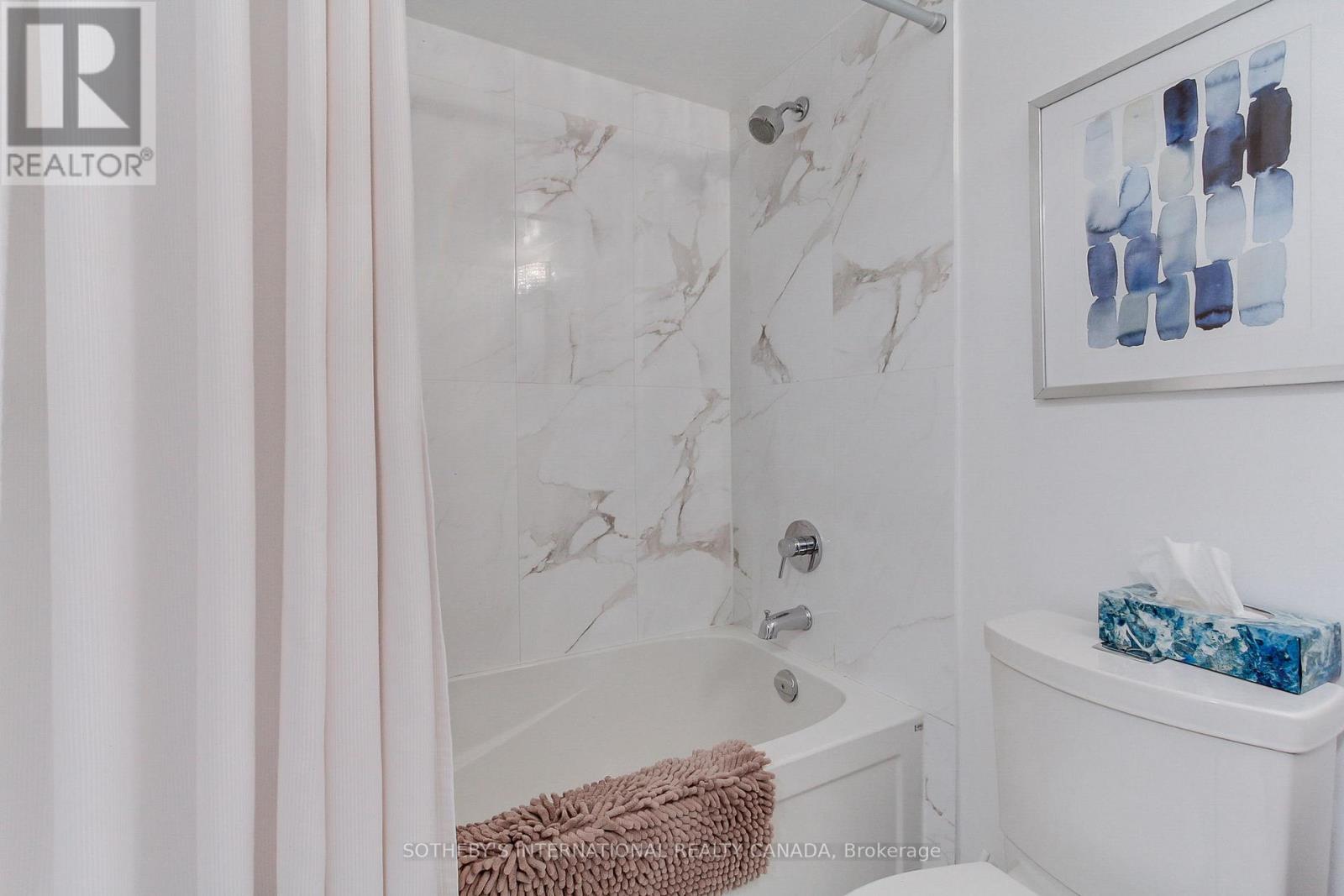 301 - 40 Harding Boulevard W, Richmond Hill (Harding), Ontario  L4C 9S5 - Photo 31 - N12335863