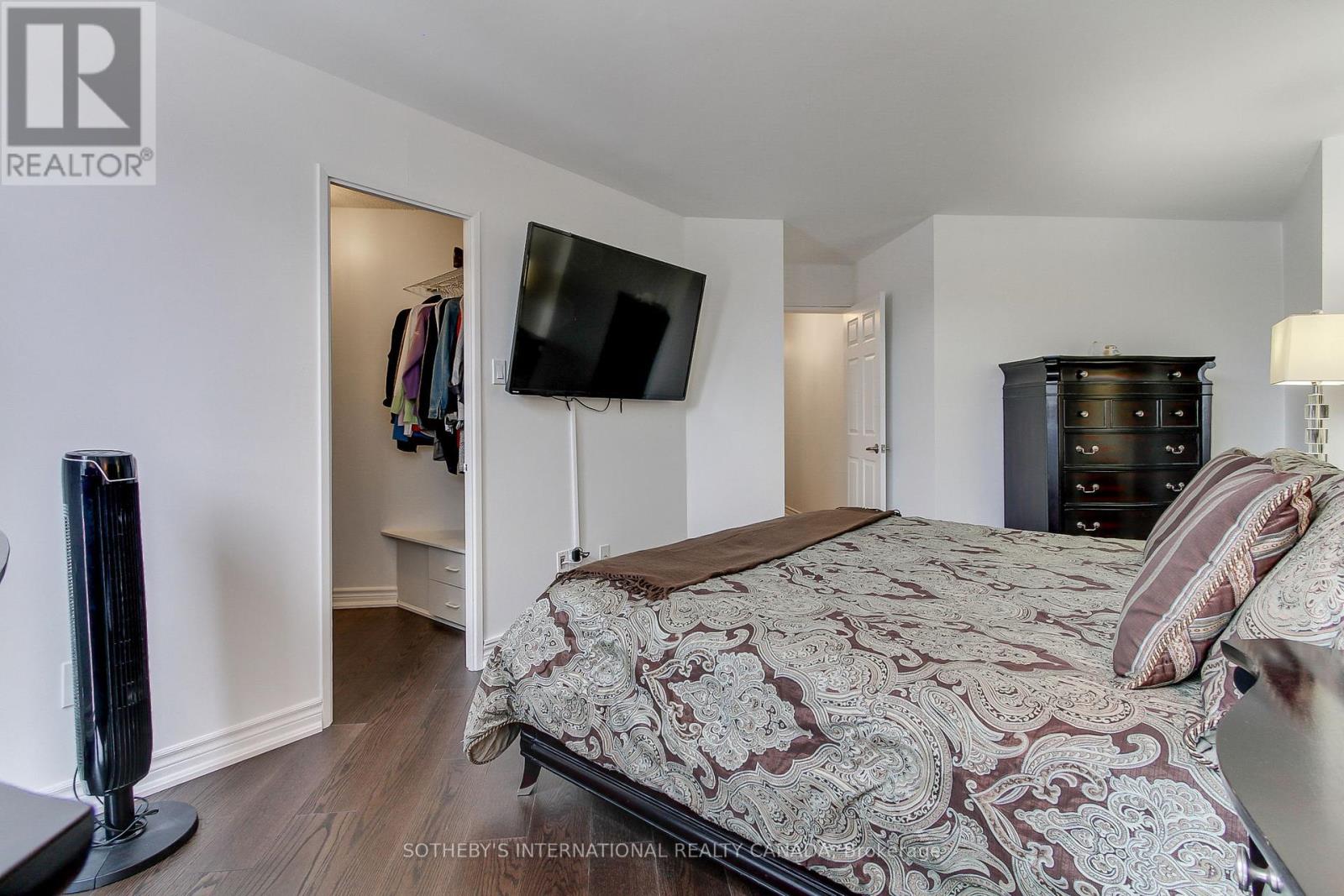 301 - 40 Harding Boulevard W, Richmond Hill (Harding), Ontario  L4C 9S5 - Photo 23 - N12335863