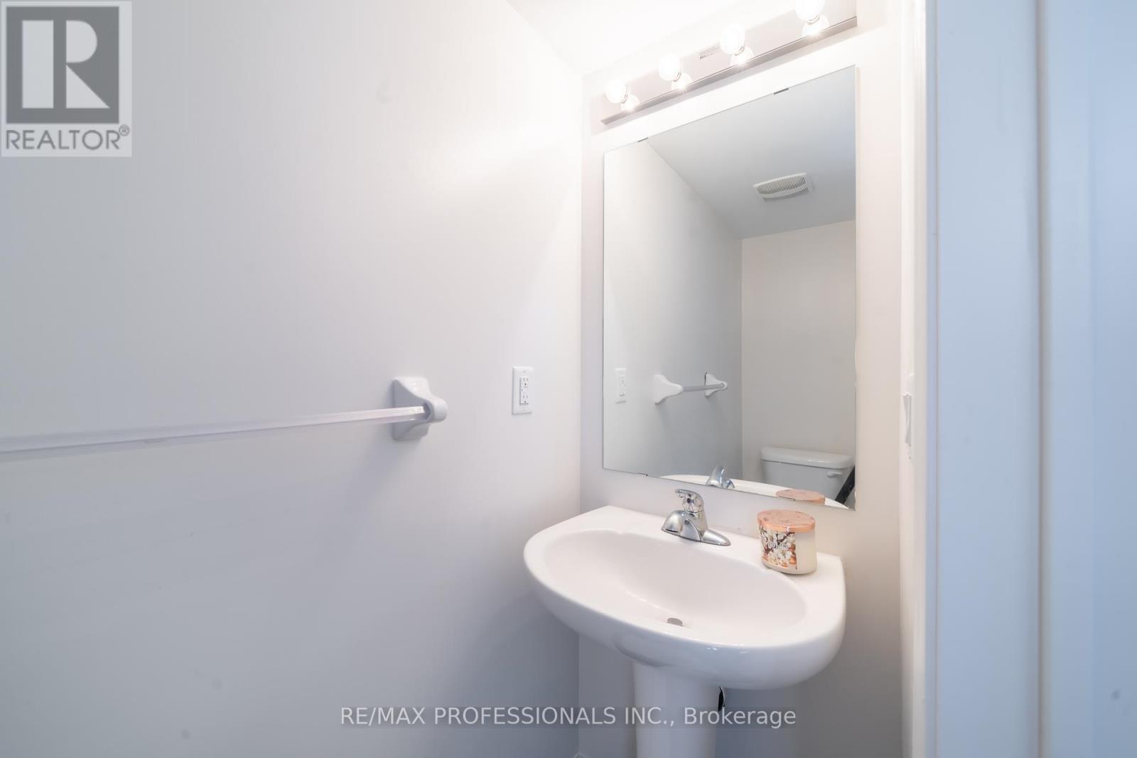 7 - 3135 Boxford Crescent, Mississauga, Ontario  L5M 0P4 - Photo 21 - W12336620