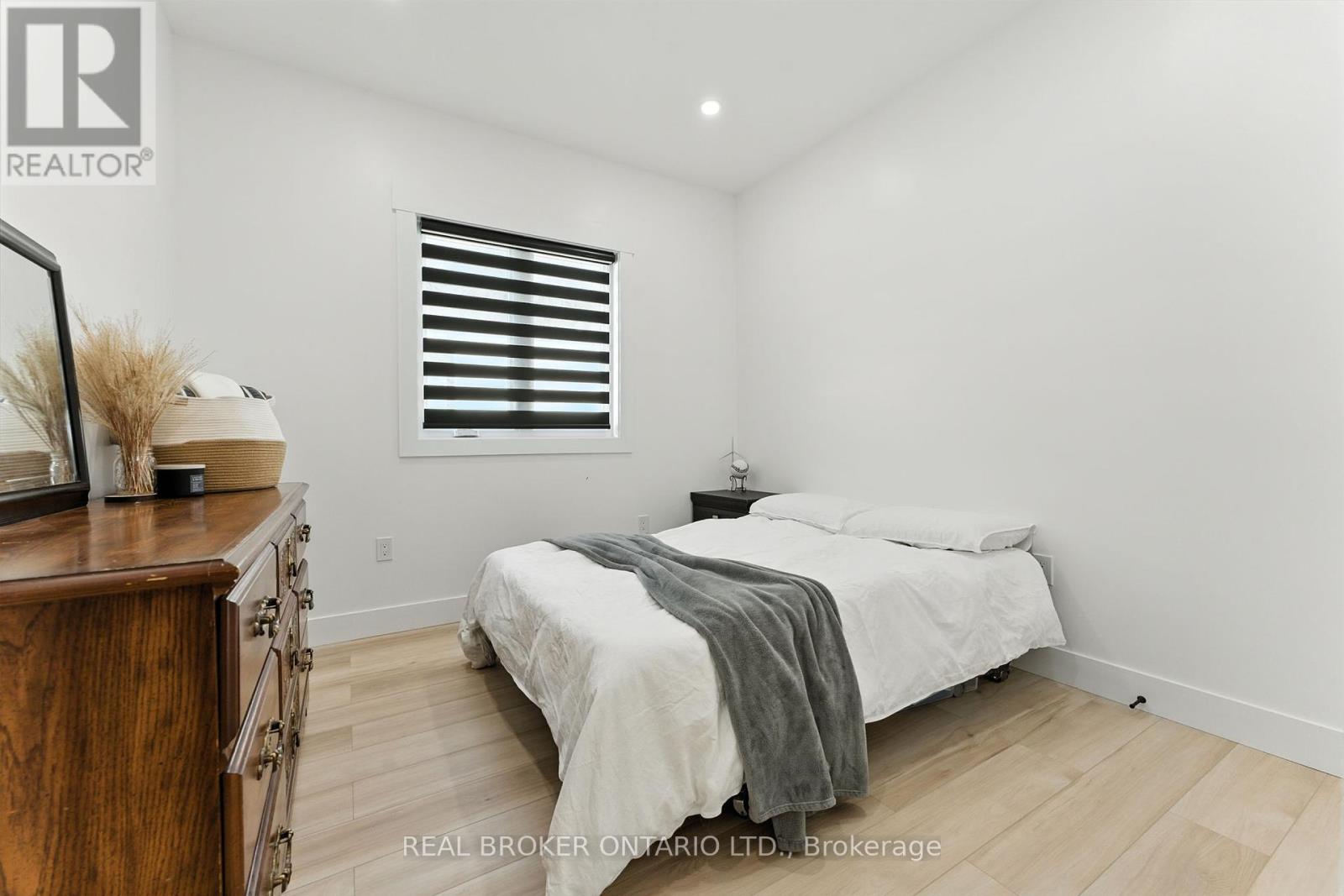 9 Macneil Court, Bayham, Ontario  N0J 1T0 - Photo 19 - X12336616