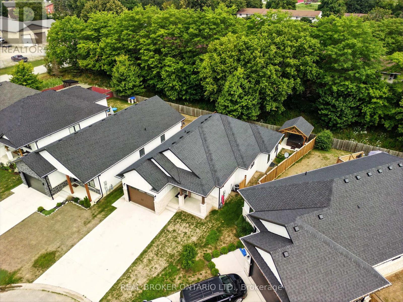 9 Macneil Court, Bayham, Ontario  N0J 1T0 - Photo 41 - X12336616