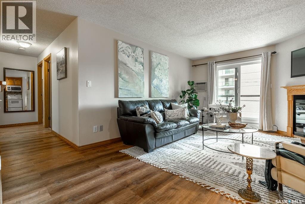 Property at 302 536 4th AVENUE N image 5