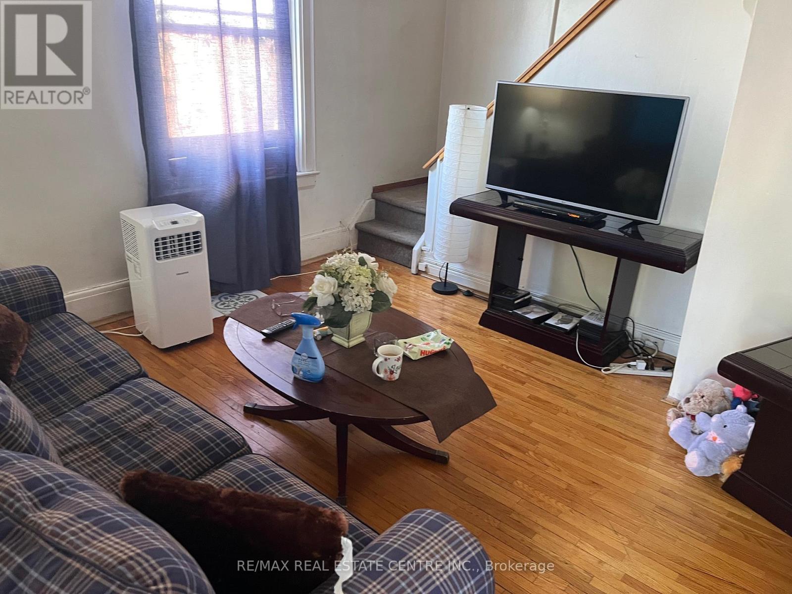 34 Trueman Street, Brampton, Ontario  L6W 3B3 - Photo 15 - W12334908