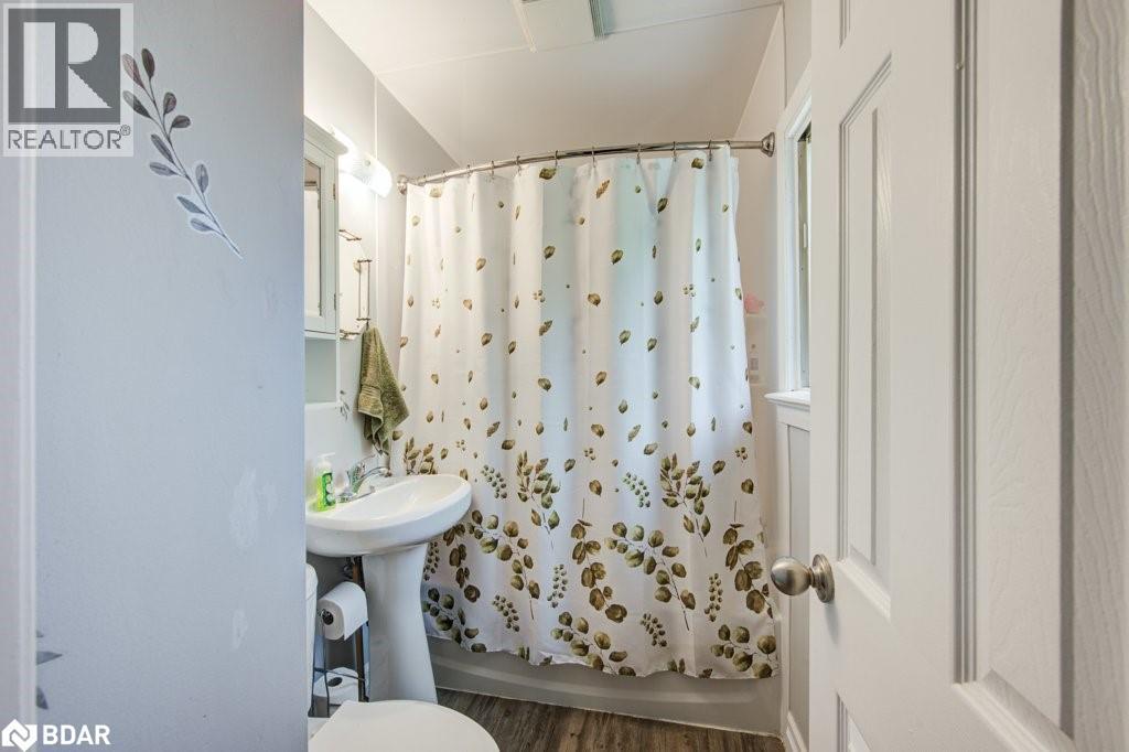 Photo 19 of 43 for 87 Dunkirk Drive