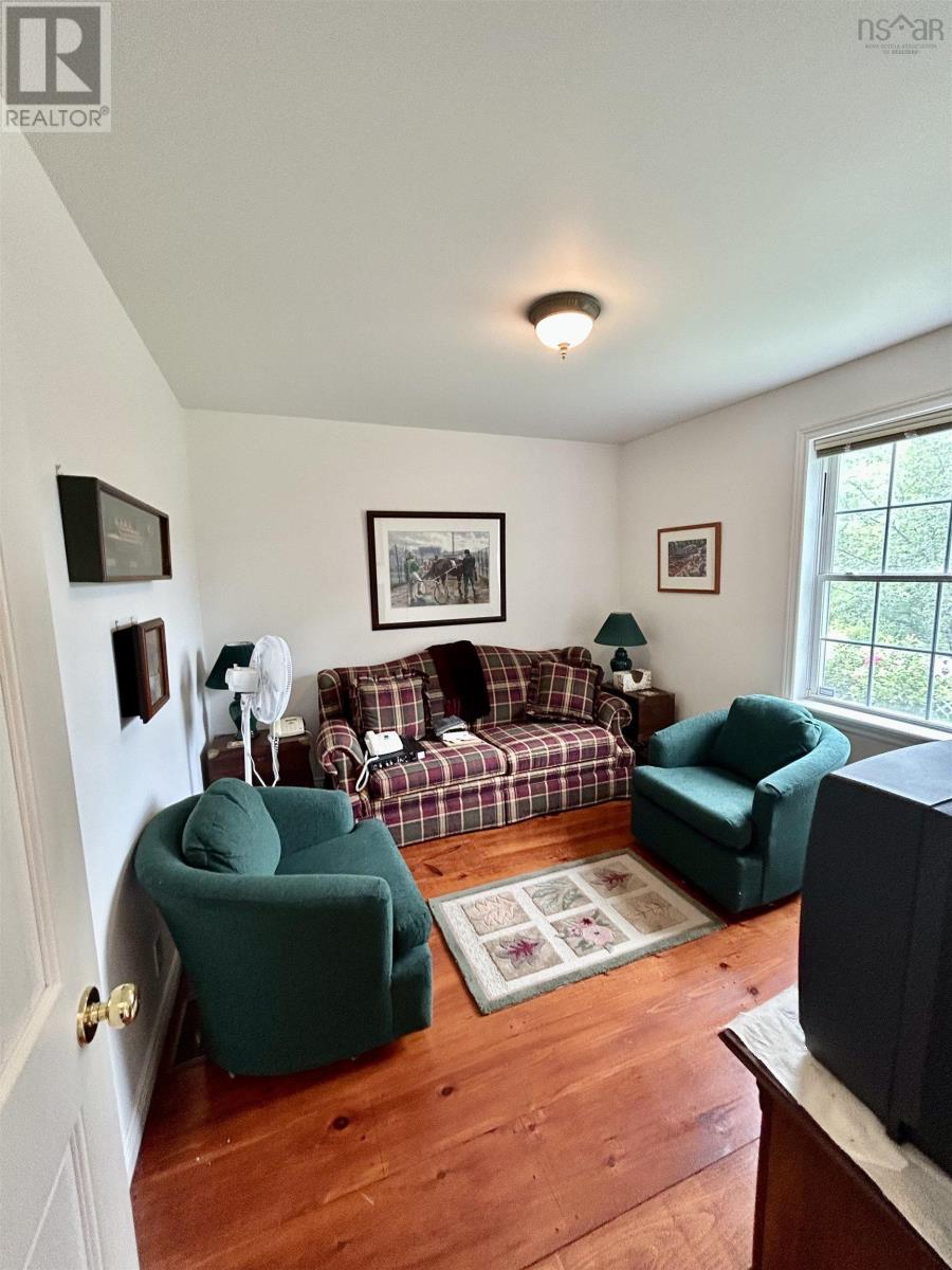 70 Water Street, Baddeck, Nova Scotia  B0E 1B0 - Photo 26 - 202511297