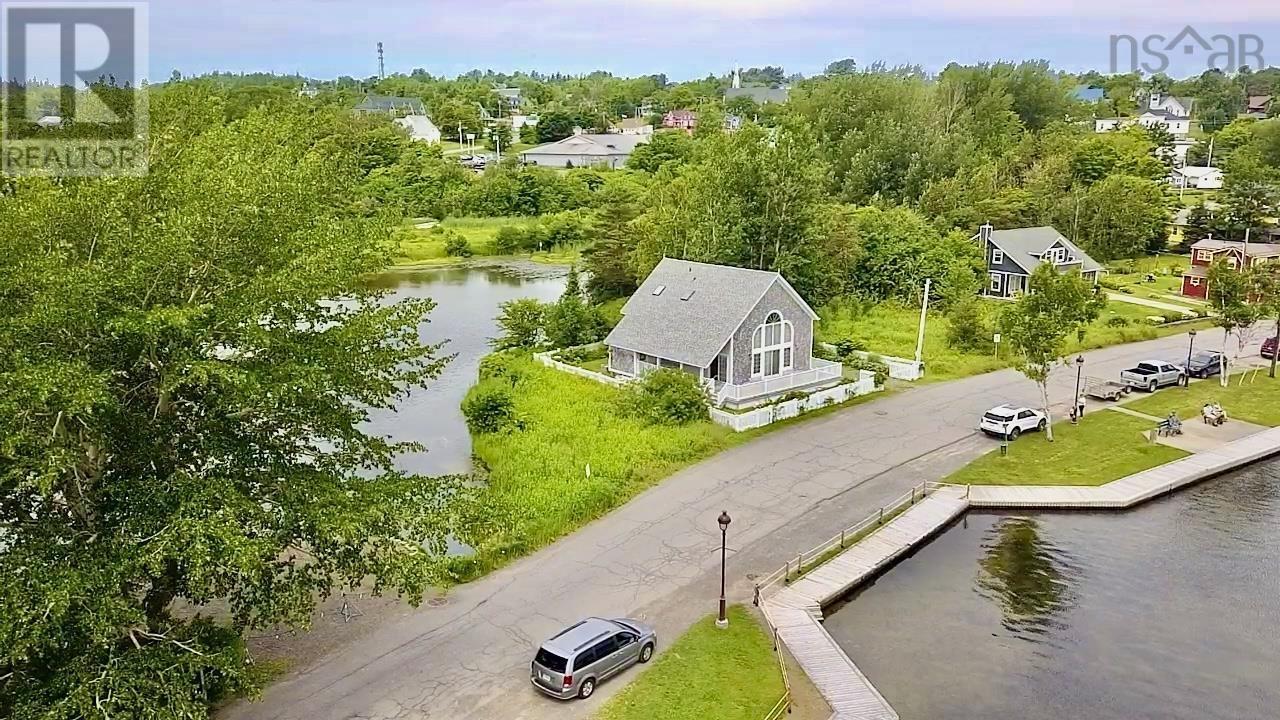70 Water Street, Baddeck, Nova Scotia  B0E 1B0 - Photo 43 - 202511297