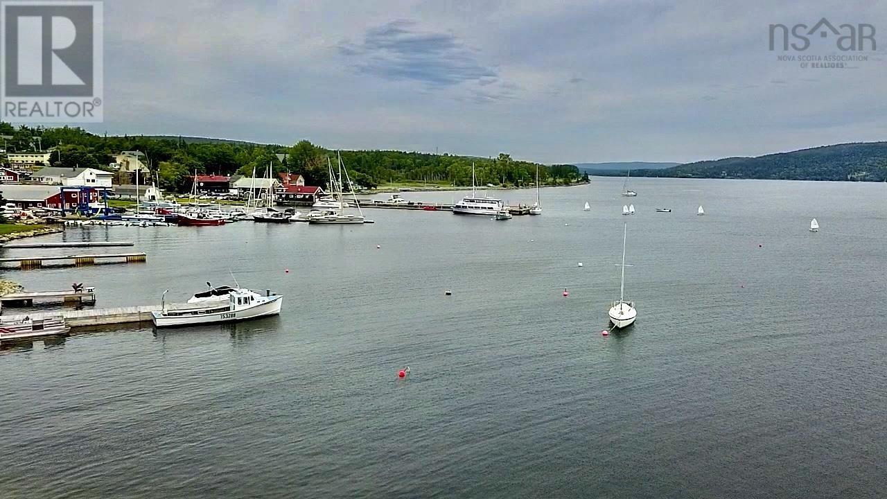 70 Water Street, Baddeck, Nova Scotia  B0E 1B0 - Photo 46 - 202511297