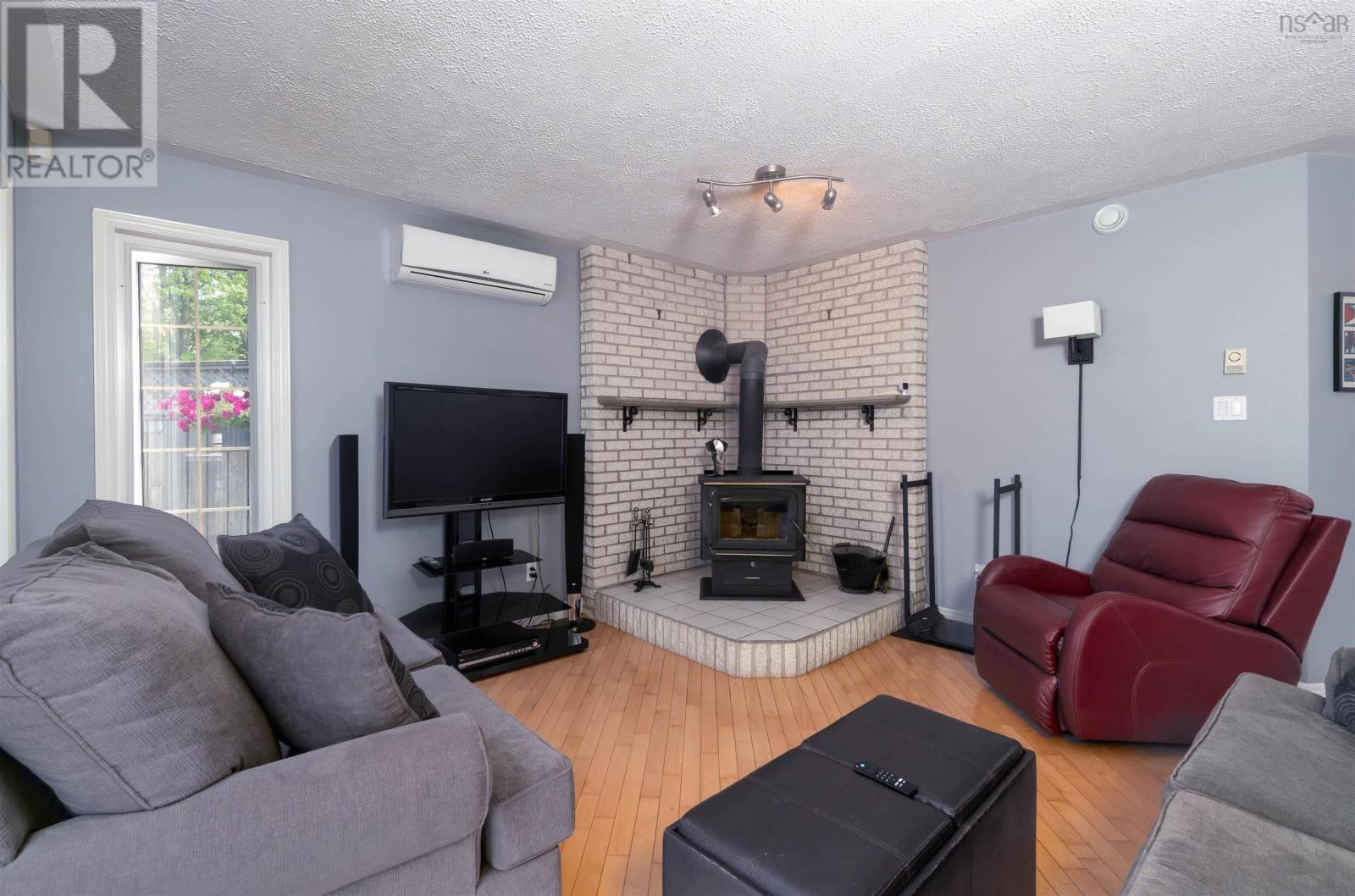 35 Castlewood Drive, Cole Harbour, Nova Scotia  B2V 2R3 - Photo 26 - 202514181