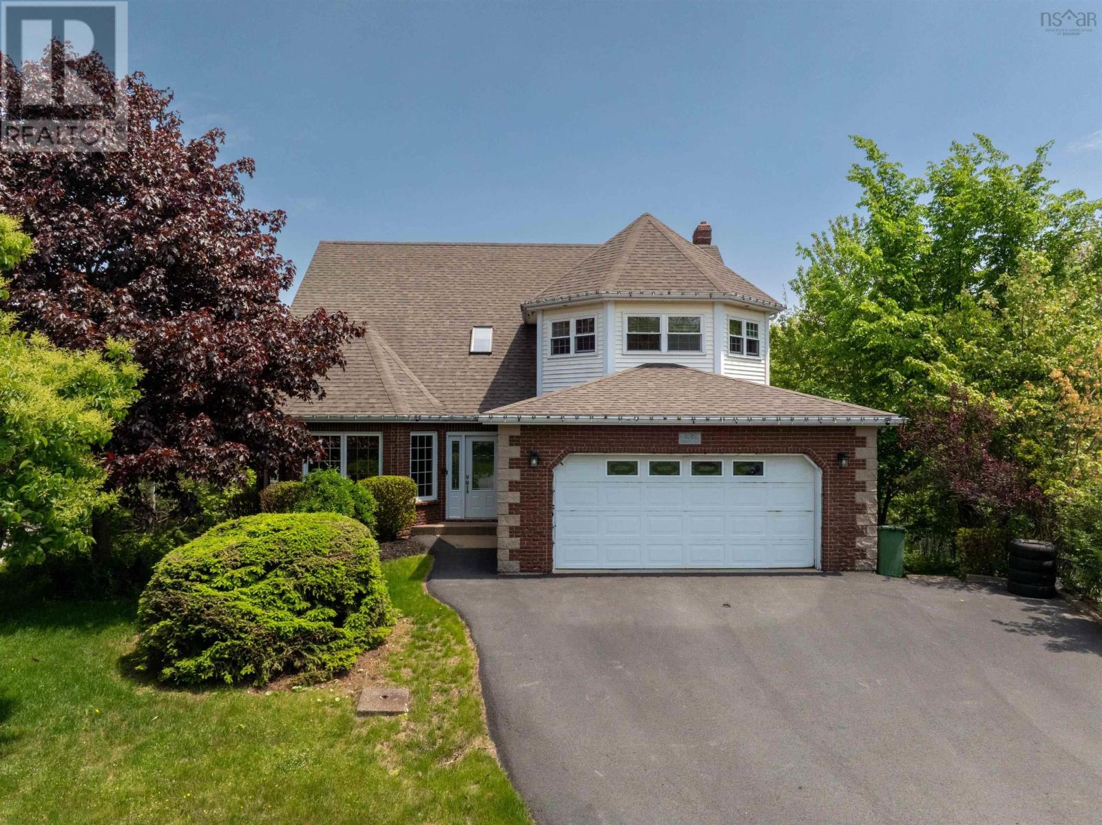 35 Castlewood Drive, Cole Harbour, Nova Scotia  B2V 2R3 - Photo 1 - 202514181