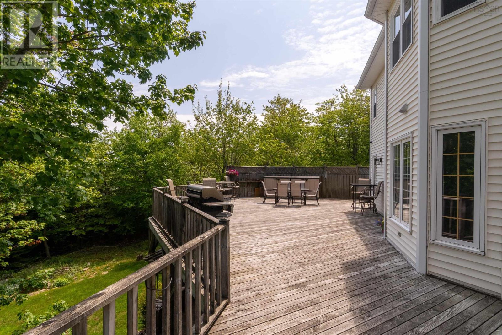 35 Castlewood Drive, Cole Harbour, Nova Scotia  B2V 2R3 - Photo 10 - 202514181