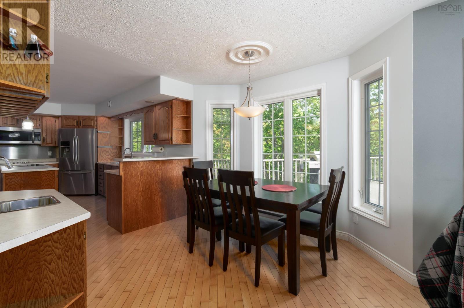 35 Castlewood Drive, Cole Harbour, Nova Scotia  B2V 2R3 - Photo 25 - 202514181