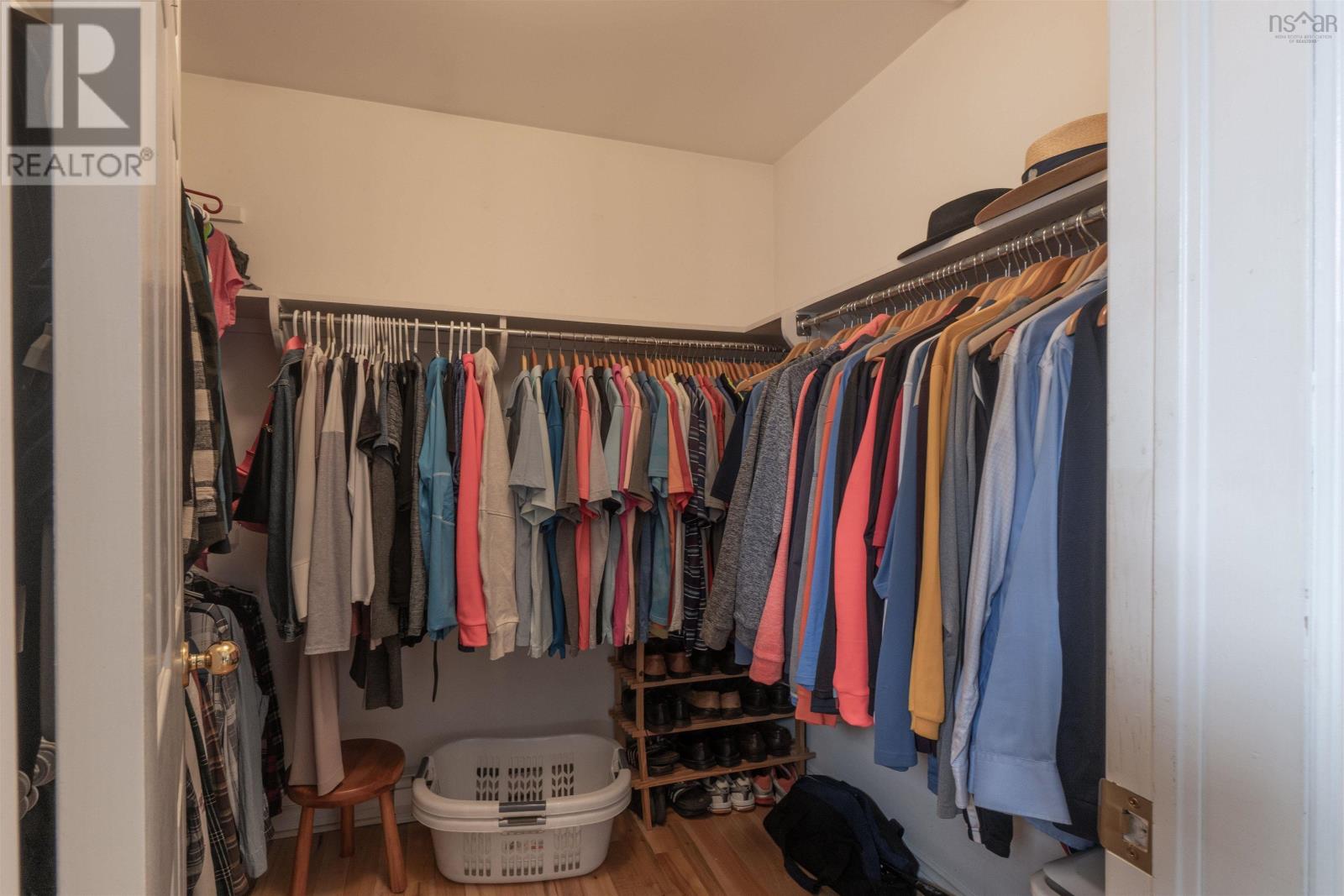 35 Castlewood Drive, Cole Harbour, Nova Scotia  B2V 2R3 - Photo 36 - 202514181