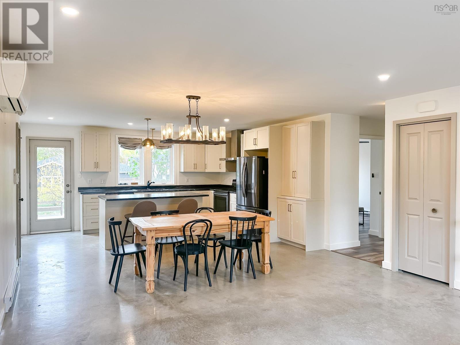 3 Autumn Drive, Berwick, Nova Scotia  B0P 1E0 - Photo 5 - 202520100