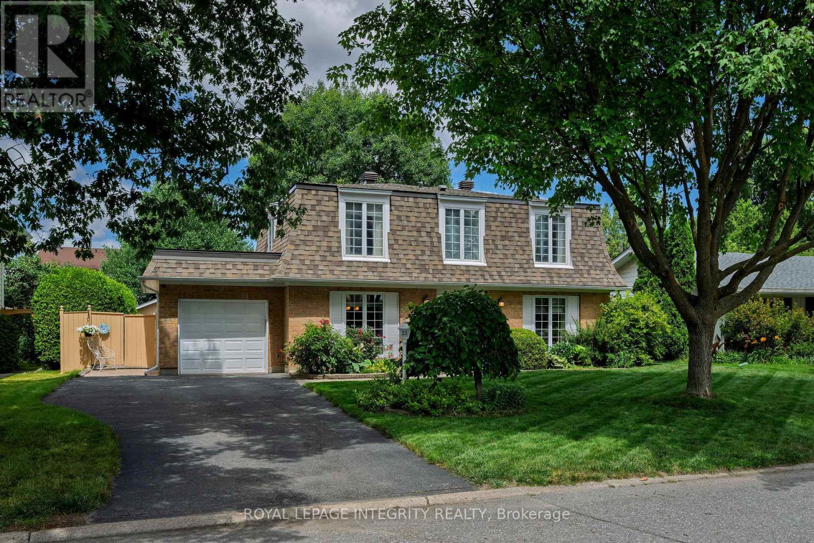 Property at 25 HIGGINS ROAD image 1